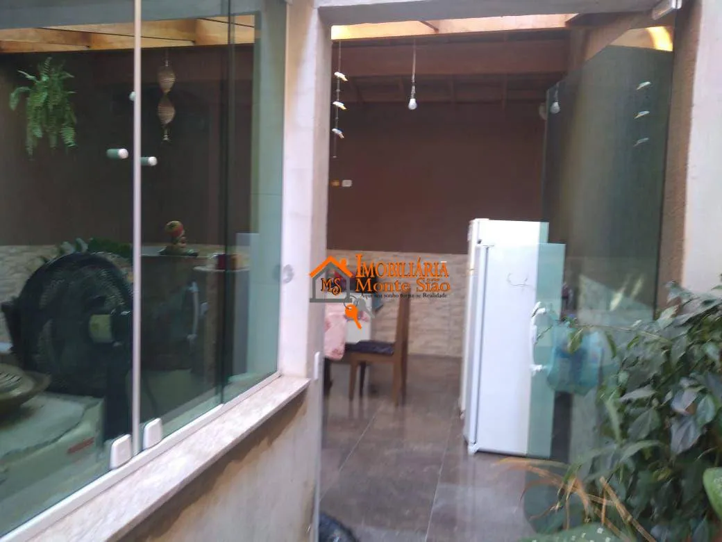 Imagem Sobrado com 3 dormitórios à venda, 123 m² por R$ 689.000,00 - Parque Flamengo - Guarulhos/SP