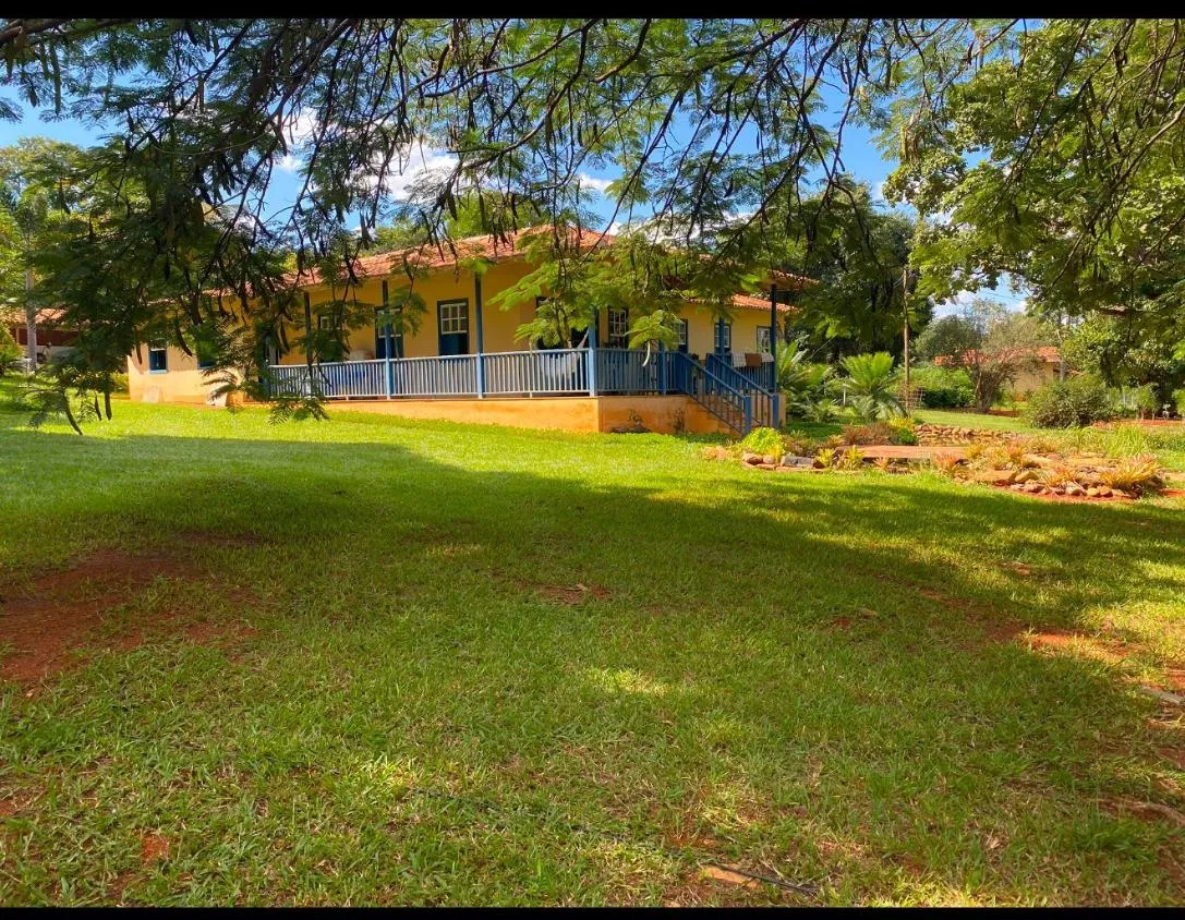 Imagem Vendo um belíssimo sítio/ fazendinha em Paraopeba/MG, com 12 hectares de terra