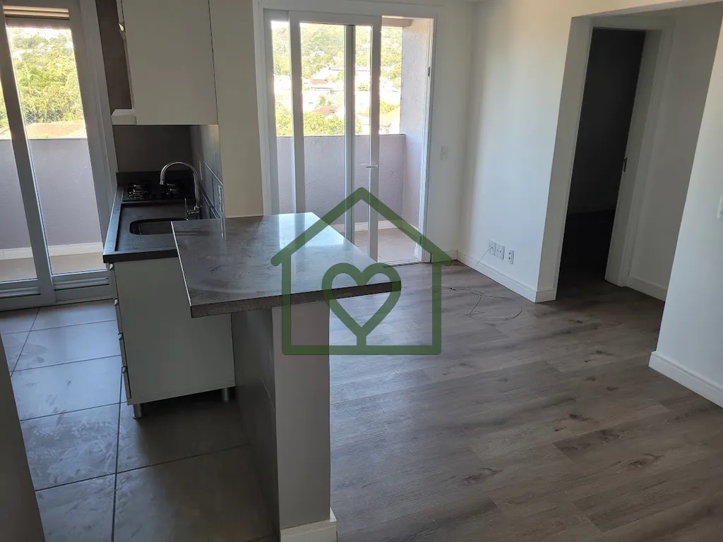 Imagem Apartamento 2 dormitórios com sacada e churrasqueira em localização estratégica! Se você busca ...