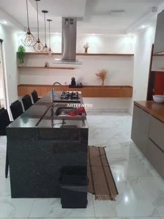 Imagem Chácara à Venda – 2.500 m2 | 250 m2 Construídos | Próximo ao Bairro Zanetti