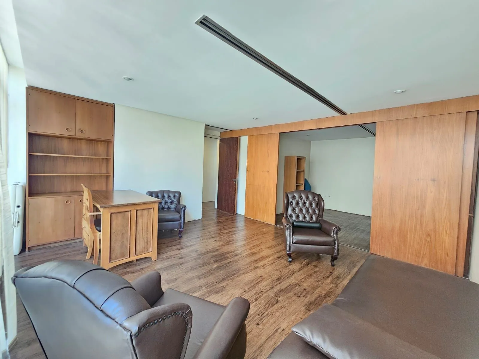 Imagem Conjunto comercial no Moinhos de Vento