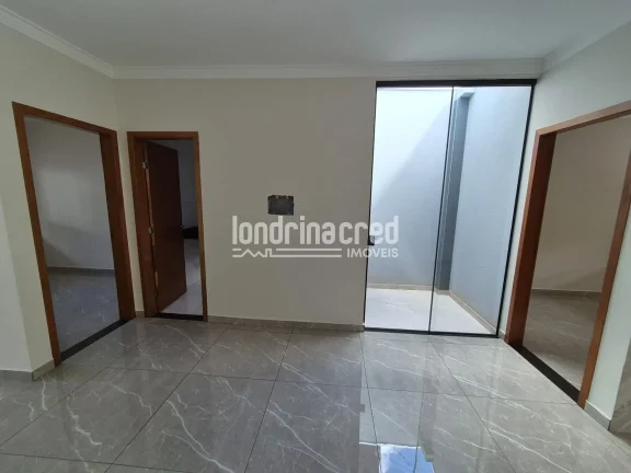 Imagem Casa na Zona Norte com 2 Dormitórios, 80m² de Área Útil, Terreno de 125m² e Churrasqueira