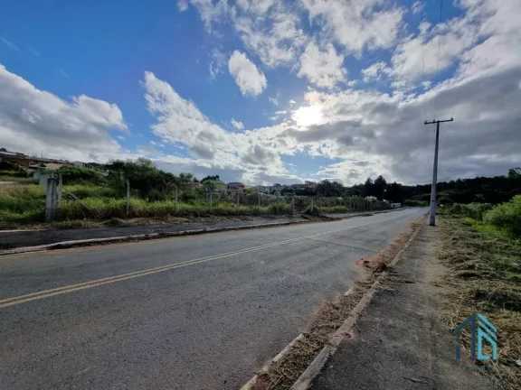 Imagem TERRENO 5.700 mil m², acesso a 03 Ruas, facilitando entrada e saída, em Campina Grande Do Sul - PR
