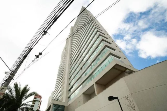 Imagem Flat disponível para venda no Condomínio Cosmopolitan High Garden, com 34m², 1 dormitório e 1 vaga