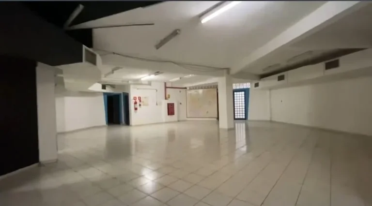 Imagem Prédio para Venda em São Paulo / SP no bairro Vila Gomes