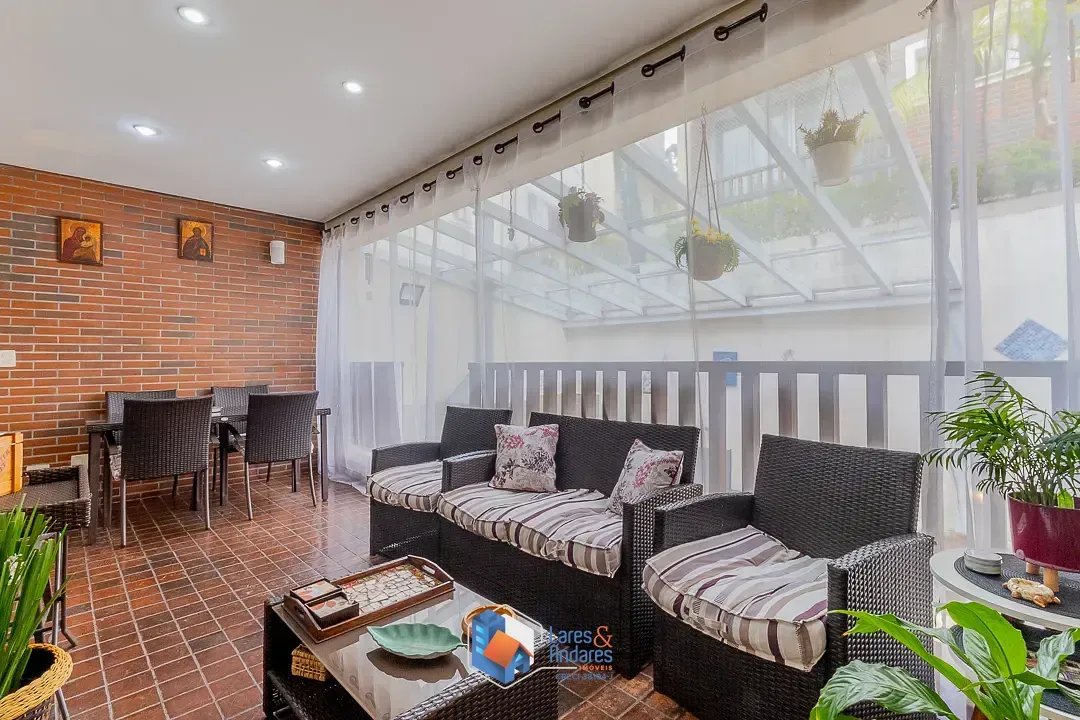 Imagem Casa no condomínio New England condominium para venda com 4 quartos, sendo 4 suítes, 462m²