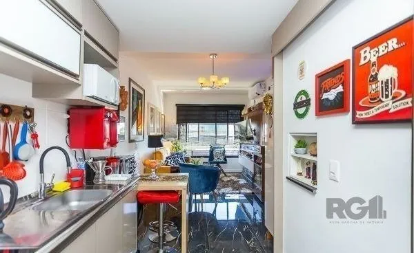Imagem Apartamento no bairro Azenha 1 dormitório 1 vaga - Azenha