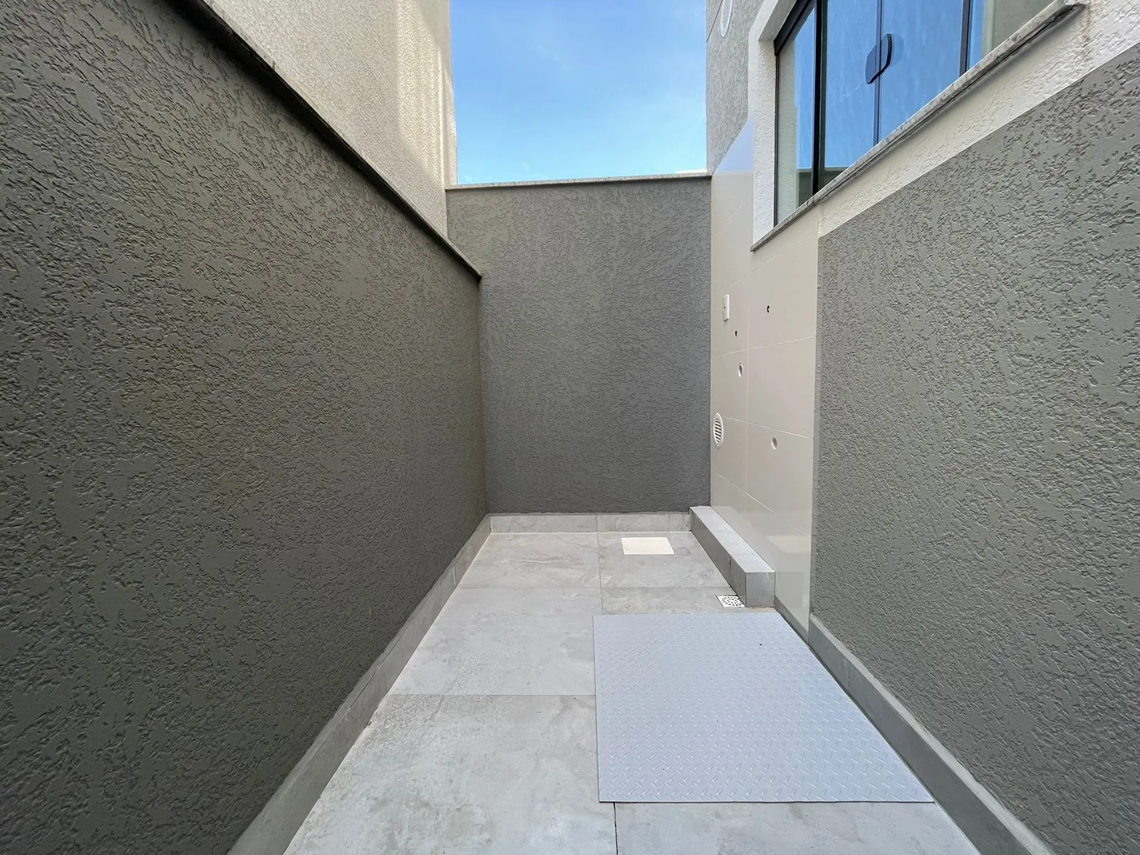 Imagem Casa à venda com 76m2 por R$ 649.000,00