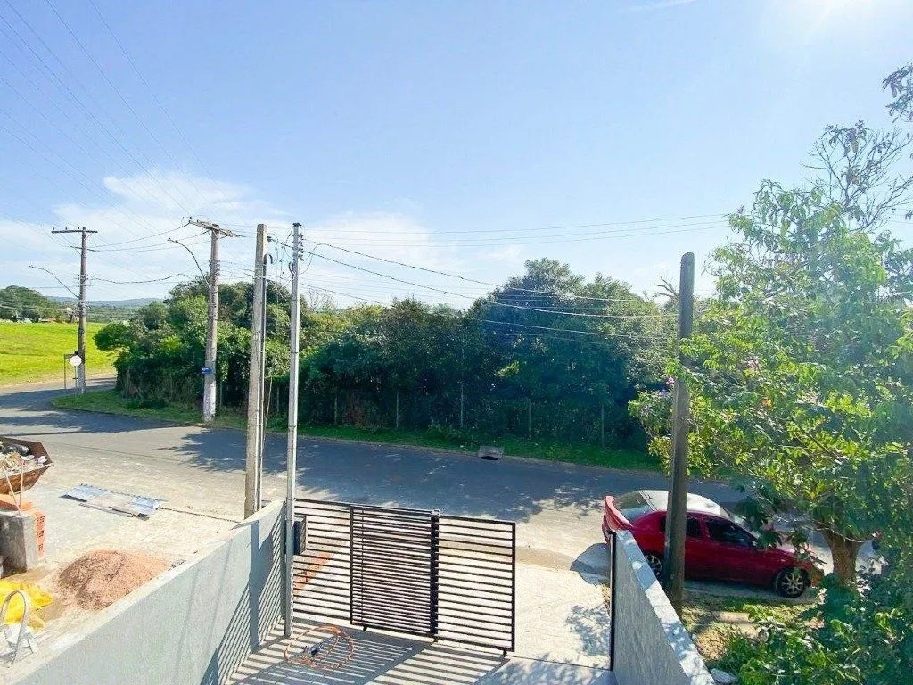 Imagem Casa de 3 dormitórios no bairro Mário Quintana