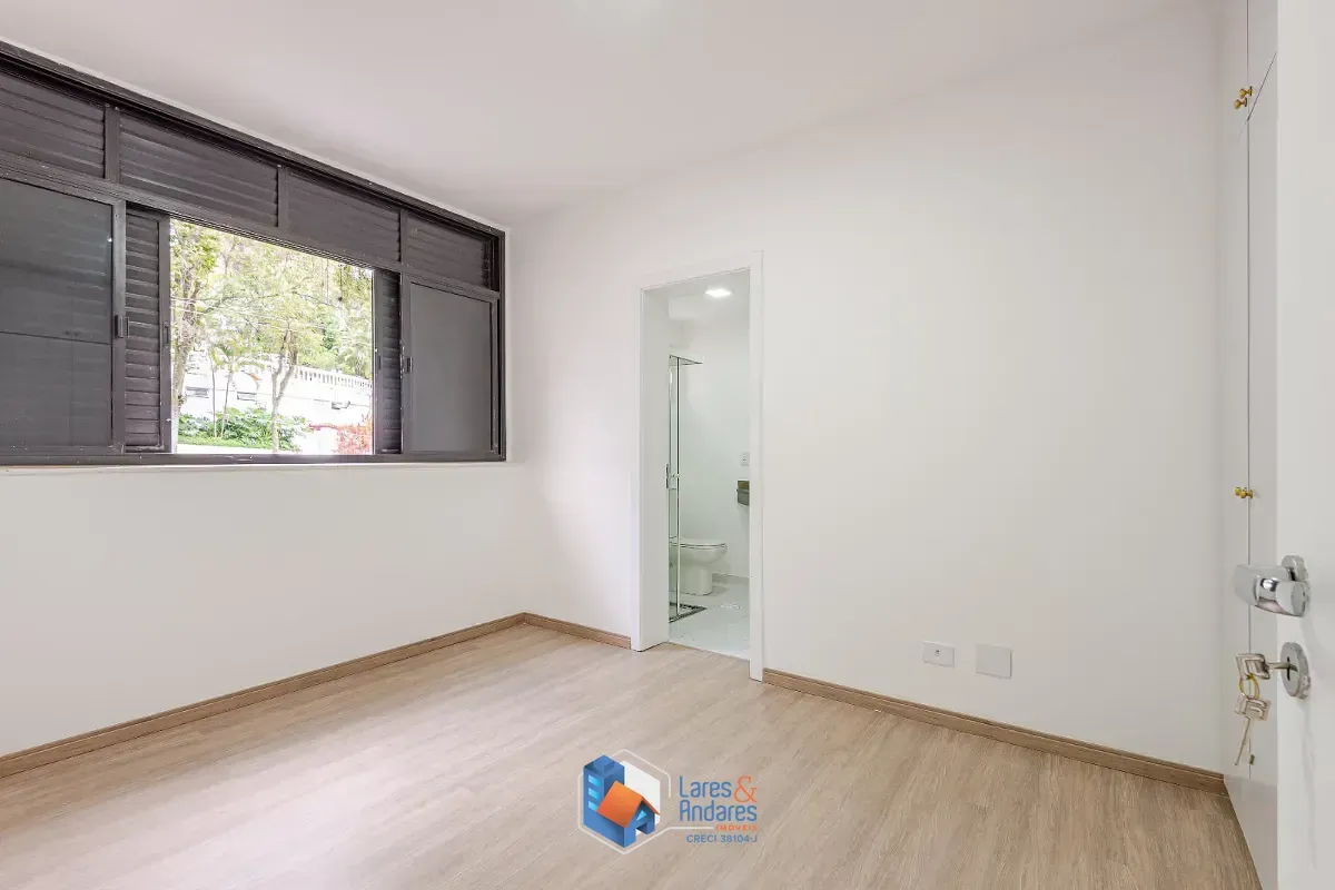Imagem Apartamento para venda em Real Parque com 3 quartos, sendo 3 suítes, 240m²
