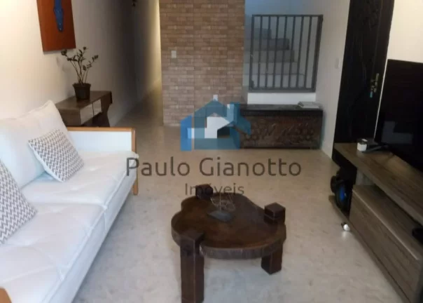 Imagem Sobrado à Venda no Condomínio Villa D´este em Cotia