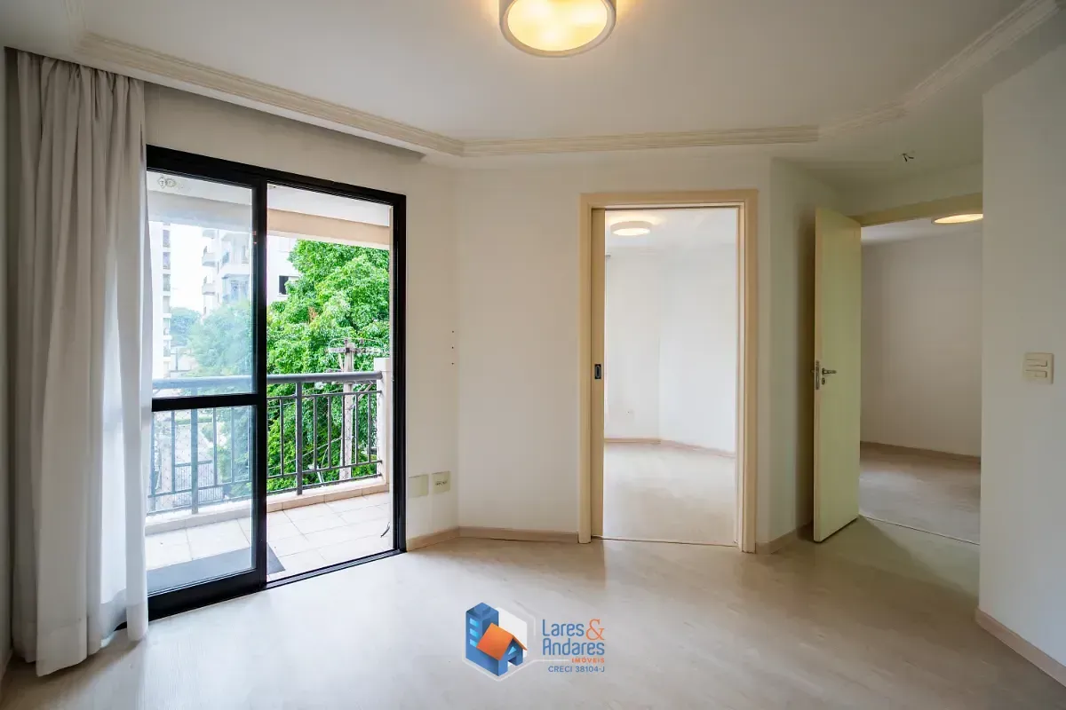 Imagem Apartamento para venda em Moema com 2 quartos, sendo 1 suíte, 56m²