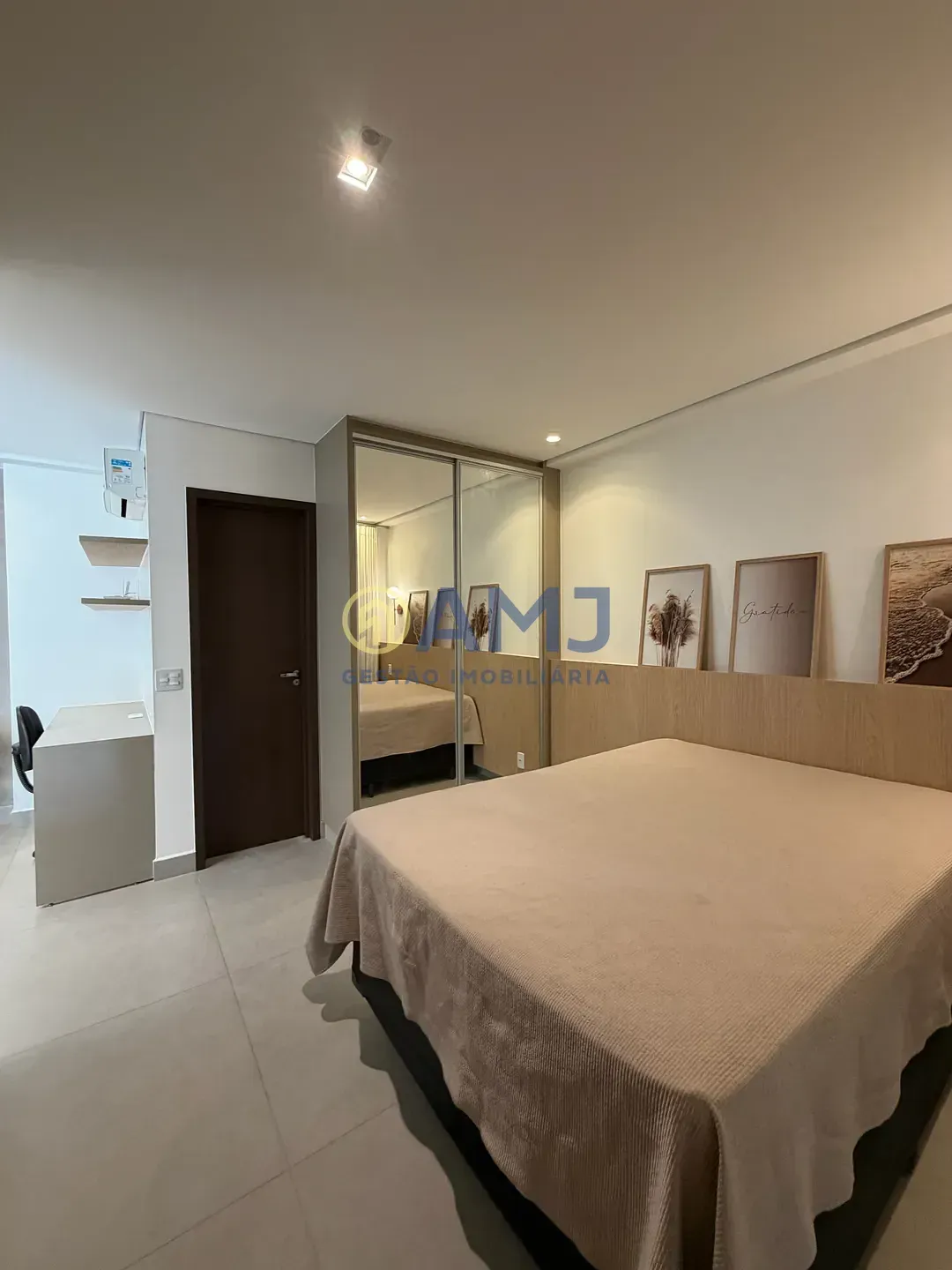 Imagem ALUGUEL | APARTAMENTO MOBILIADO NO EDIFÍCIO CITIZEN - SETOR BUENO