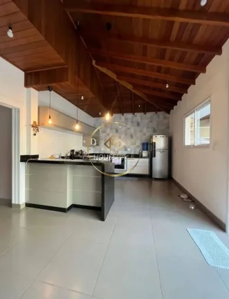 Imagem Casa Sobrado 3 dormitórios ( 1 suíte), 4 vagas, Quintas do Villa Branca.