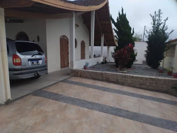 Imagem CASA TÉRREA EM 2 LOTES MAIS EDICULA
