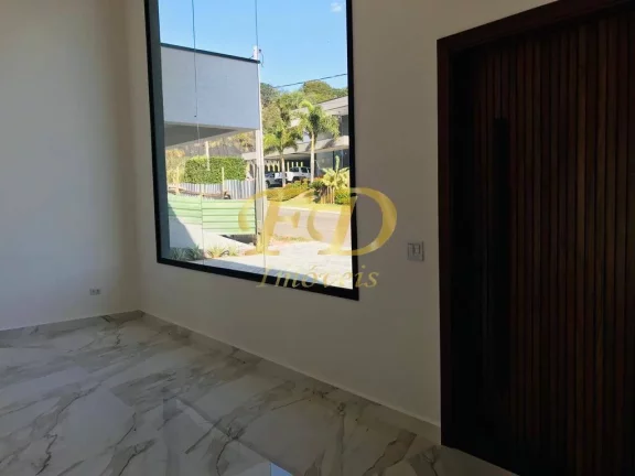 Imagem Casa Térrea de Alto Padrão em Condomínio Fechado Atibaia