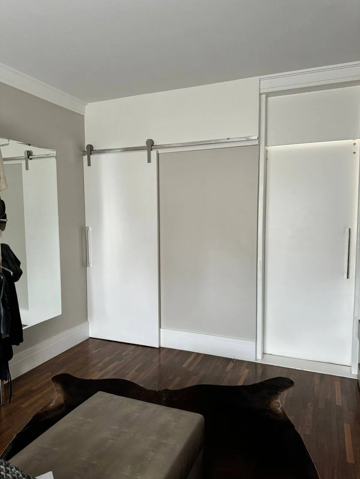Imagem Oportunidade: Sobrado Mobiliado no Alphaville Residencial Dois