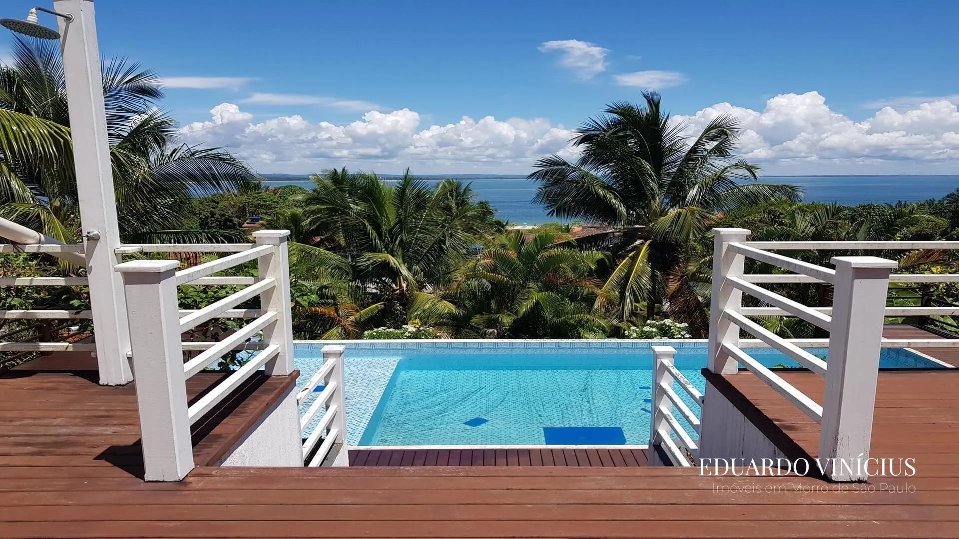 Imagem Casa de Alto Padrão com 5 suítes e Vista Mar à venda na Gamboa