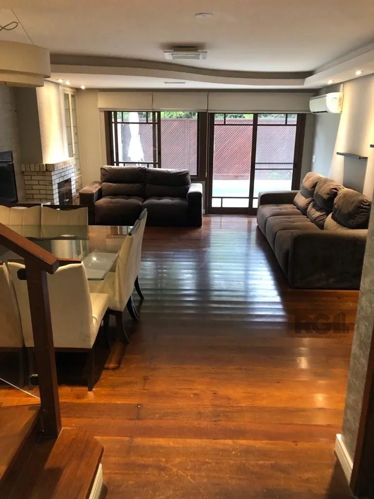 Imagem Casa de Condomínio em Vila Assunção