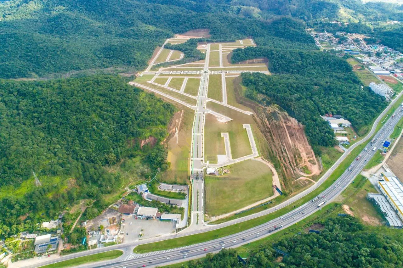 Imagem Loteamento à venda com 300m2 por R$ 750.000,00