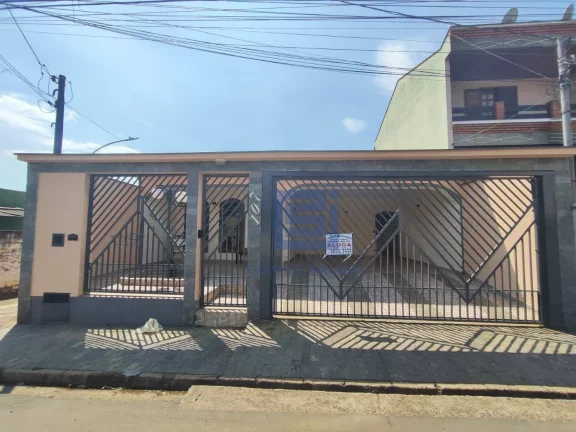 Foto do imóvel Casa com 4 dormitórios para alugar por R$ 3.300,00/mês - Jardim Teixeira - Socorro/SP
