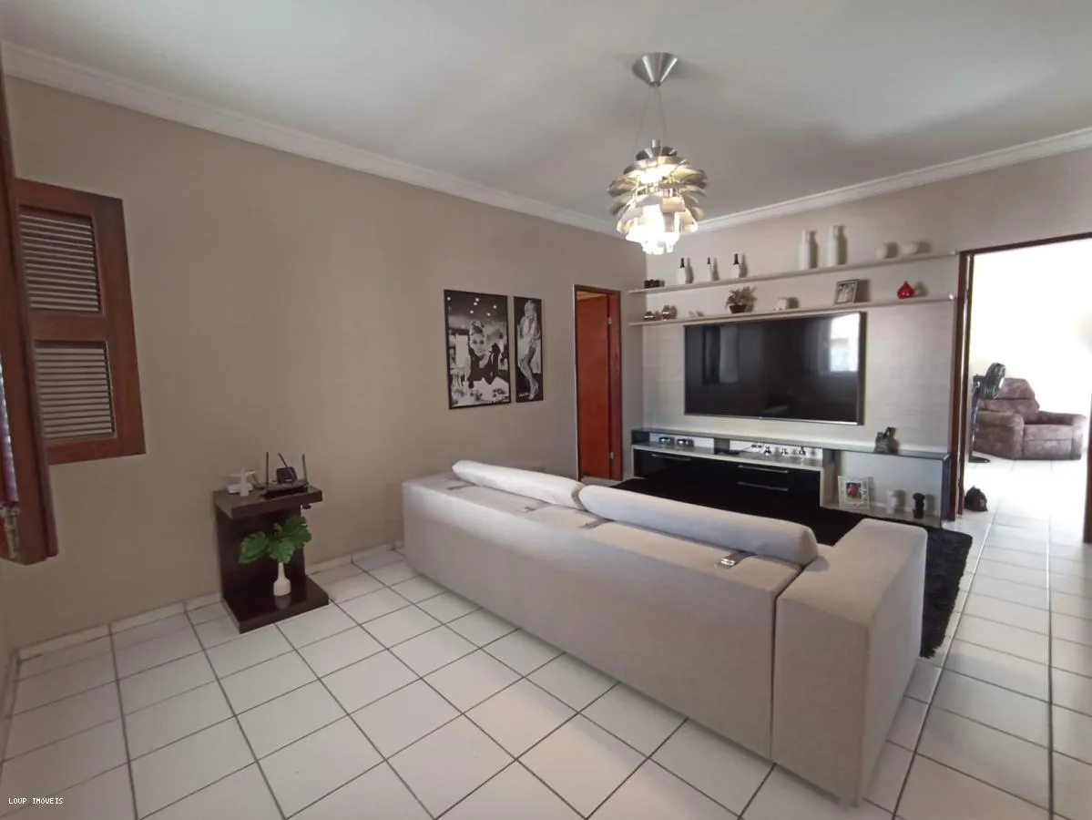 Imagem Casa para Venda em Fortaleza, São Gerardo, 5 dormitórios, 4 suítes, 5 banheiros, 5 vagas