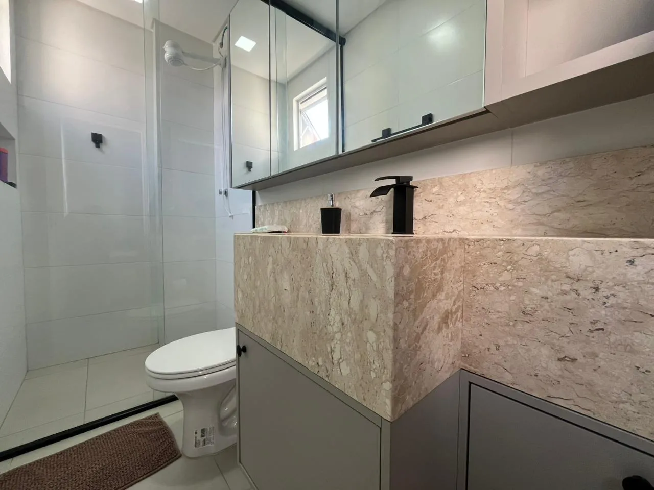Imagem Apartamento com vista para o mar à venda com 702m2 por R$ 1.200.000,00