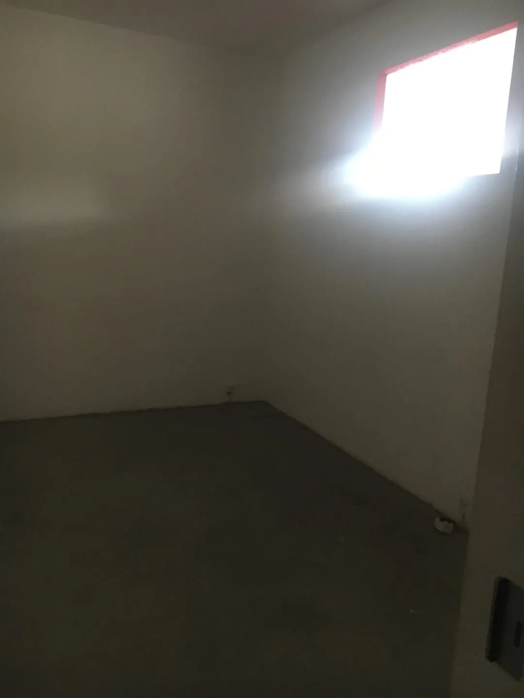 Imagem Comercial para Locação 1 Vaga, 70M², Jardim Cristina, Pindamonhangaba - SP