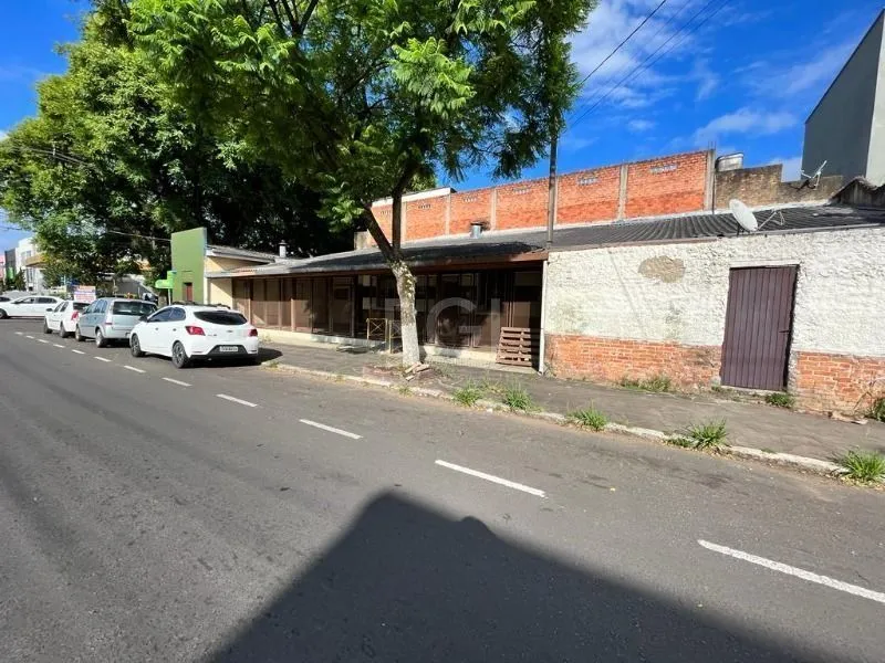 Imagem Casa Comercial em Navegantes