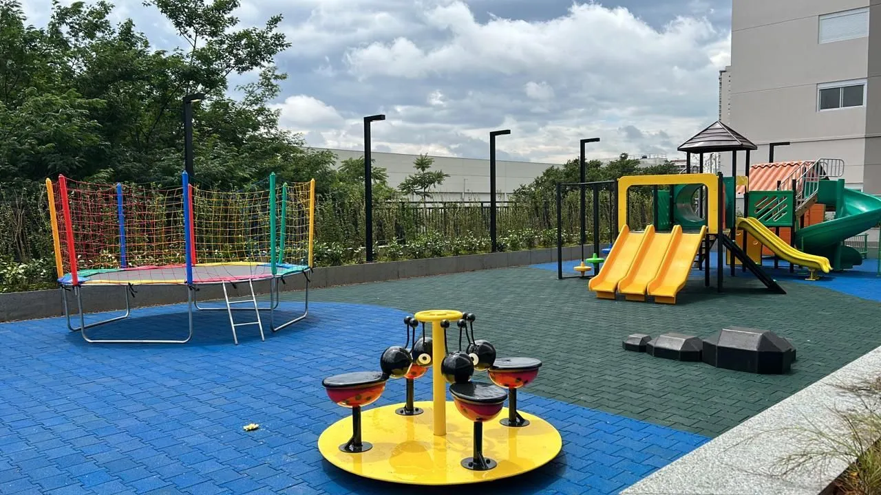 Imagem Revendo Lindo Apartamento - com Vista livre e 2 vagas fixas