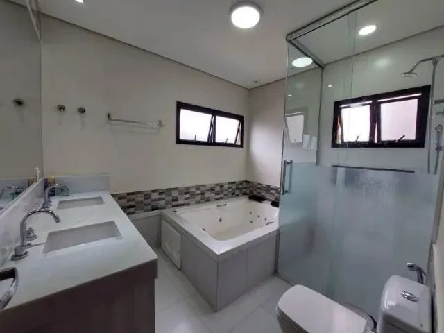 Imagem Casa à venda 3 Quartos, 3 Suites, 4 Vagas, Parque São Cristóvão, Taubaté - SP | RESIDENCIAL TECOARA
