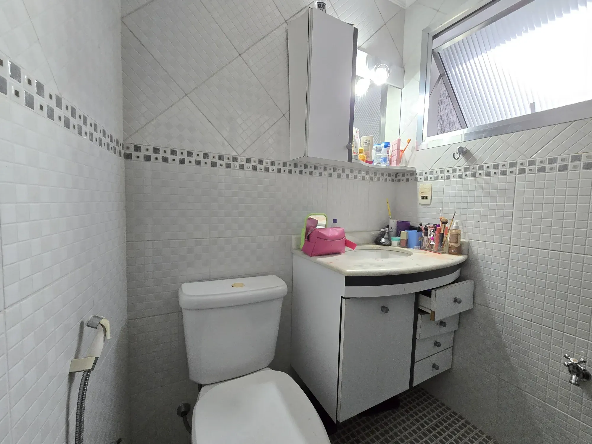 Imagem Casa com 3 Quartos à Venda, 110 m² em Vila Augusta - Guarulhos