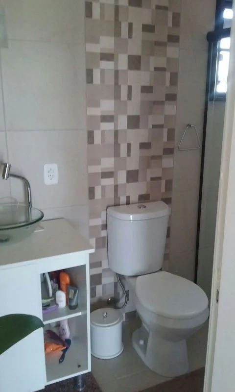 Imagem Casa para Venda - 200m², 3 dormitórios, 2 vagas - Centro