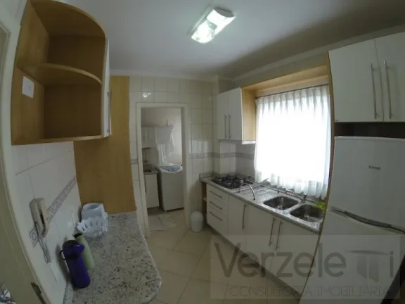 Imagem Apartamento para Temporada em Balneário Camboriú / SC no bairro Centro