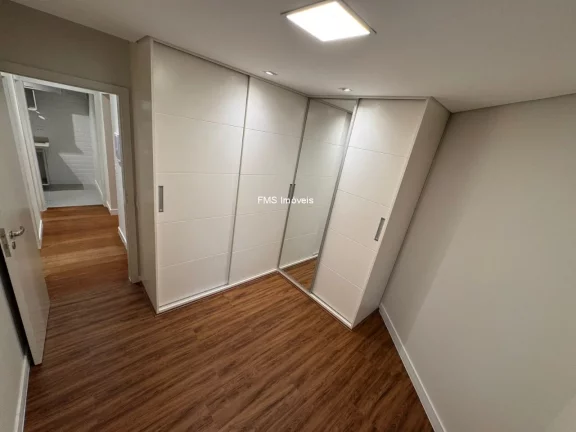 Imagem Apartamento à venda na Vila Olímpia, com 2 quartos sendo 1 suíte, 1 vaga, 55m².