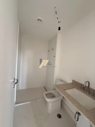 Imagem Apartamento à venda com 4 quartos no Cambuí, em Campinas, São Paulo.