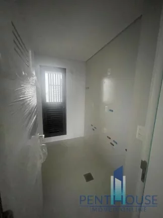 Imagem Apartamento Zona Central para Venda em Balneário Camboriú, CENTRO, 4 dormitórios, 2 suítes, 4 banheiros, 3 vagas