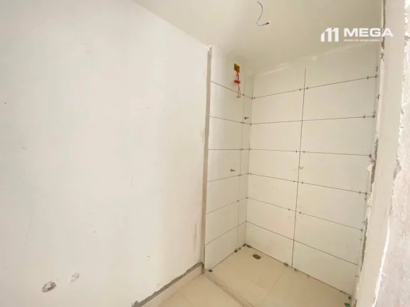 Imagem Apartamento com 3 dormitórios à venda, 72 m² por R$ 750.000 - Praia da Costa - Vila Velha/ES