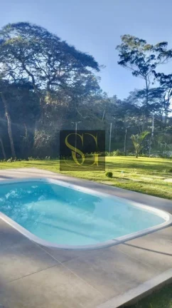 Imagem Casa para Venda em Teresópolis, Fazenda Suiça, 3 dormitórios, 3 suítes, 3 banheiros, 2 vagas