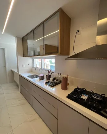 Imagem Apartamento 3 dormitórios para Venda em Teresina, Jóquei, 4 dormitórios, 3 suítes, 4 banheiros, 2 vagas