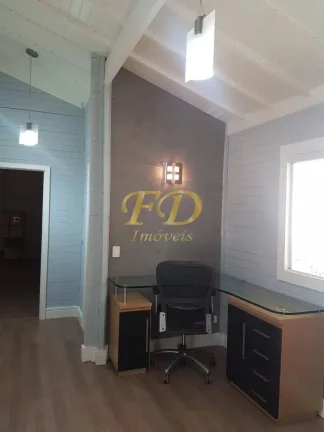 Imagem CASA EM CONDOMÍNIO FECHADO
