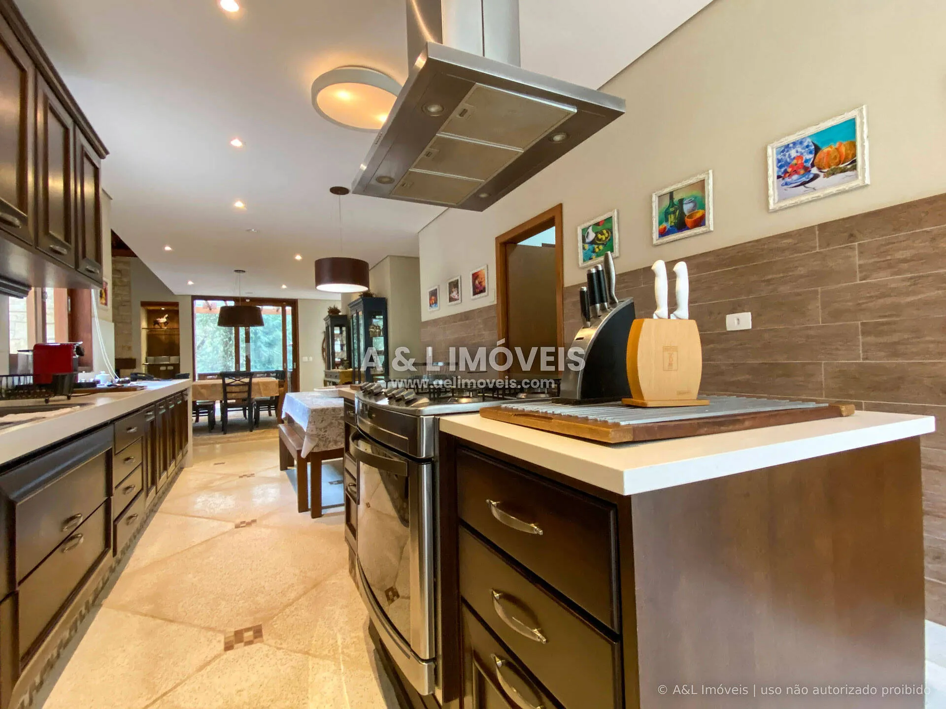 Imagem Casa Campos do Jordão | Condomínio Fechado 6 Casas | 3 Suítes | Calefação