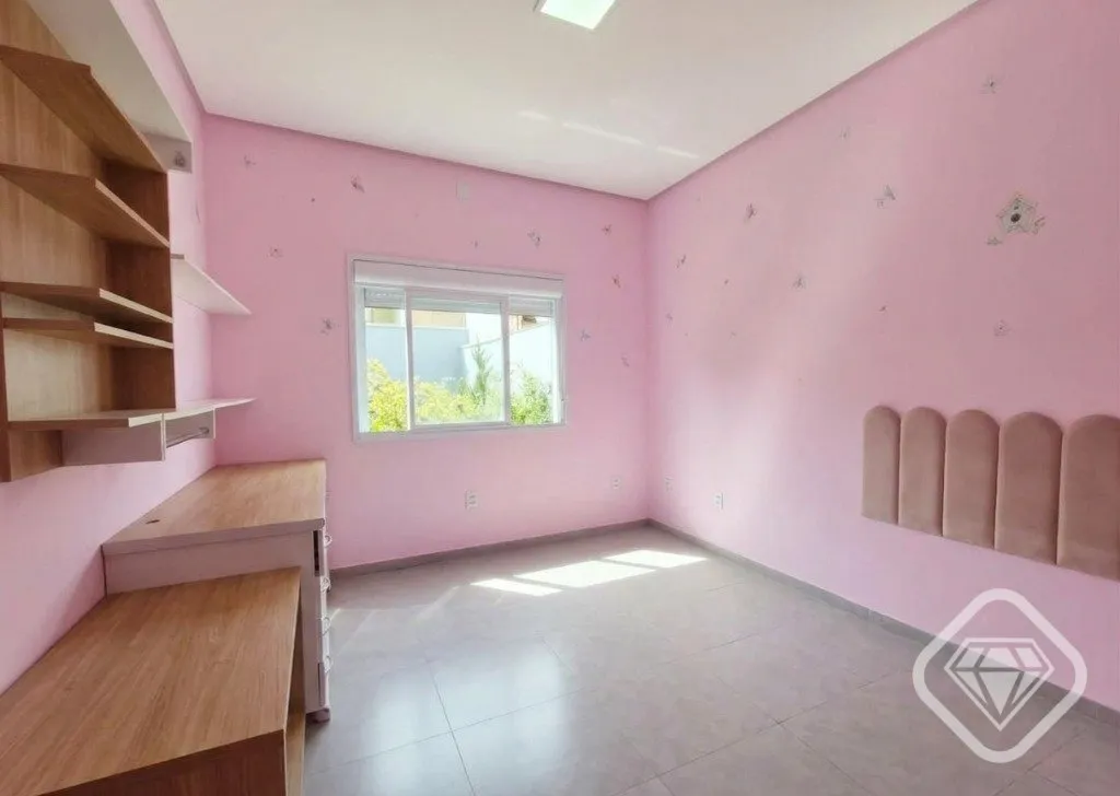 Imagem Casa moderna no Residencial Lagos de Nova Ipanema.

Espaço, conforto e segurança em um dos loteame...