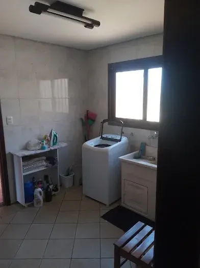 Imagem Casa com 4 Quartos à Venda, 277,58 m² em Centro - Ijuí
