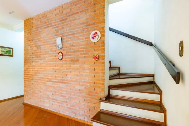 Imagem Casa Sobrado no Alto da Lapa 191m² com3 Dormitórios (1 Suíte) com versátil casa no fundo do terreno ( home office) e 2 vagas