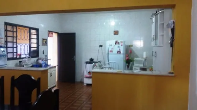 Imagem Casa à venda 3 Quartos, 1 Suite, 4 Vagas, 267.35M², Santana, Pindamonhangaba - SP