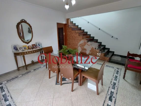 Imagem Sobrado MARAVILHOSO com 3 dormitórios sendo 2 suítes no bairro do Marapé em Santos por R$.1.280.000,00