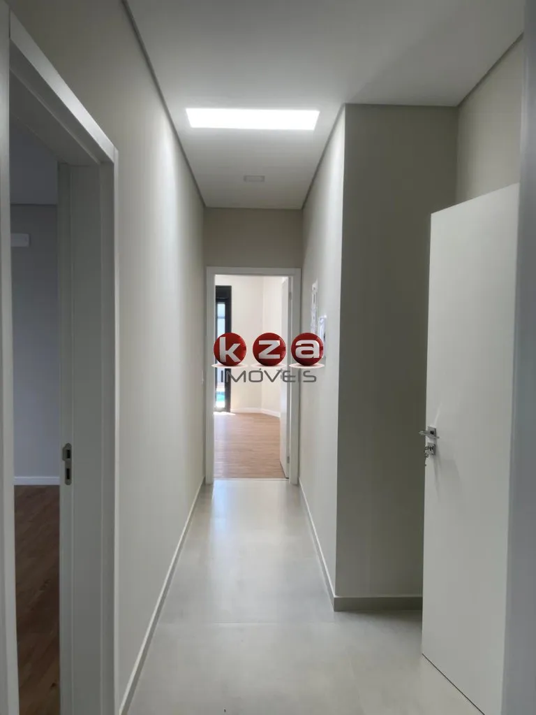 Imagem Casa de Luxo em Condomínio: 3 Quartos, 3 Suites, 3 Salas - Campinas-SP, Condomínio Residencial Luzern Swiss Park - 200m²