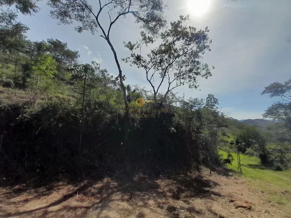 Imagem Terreno em Condomínio para Venda em Teresópolis / RJ no bairro Prata