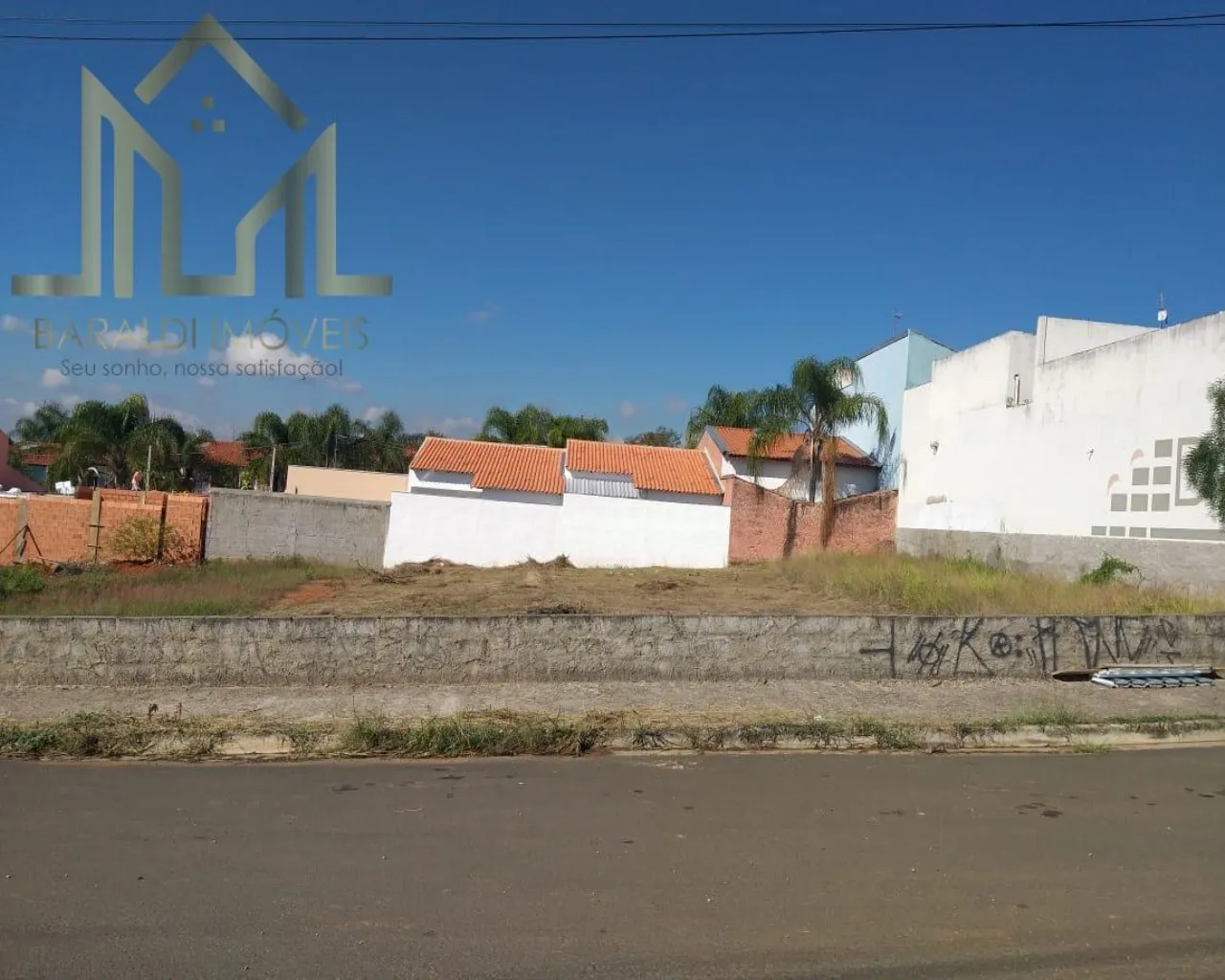 Foto do imóvel Terreno para Venda em Sorocaba / SP em Éden, Sorocaba - SP